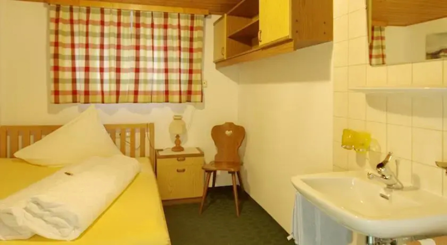 Pension Walserheim