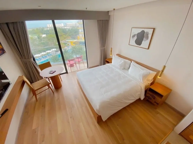 Double Suite with balcony and with sea view
