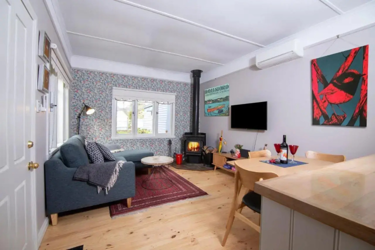 Artisan Retreat
