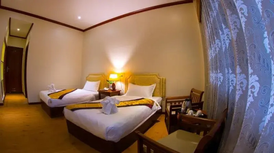 The Phoenix Hotel