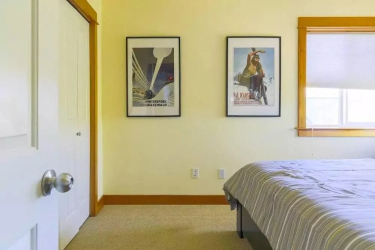 Seattle Vacation Home: The Chalet