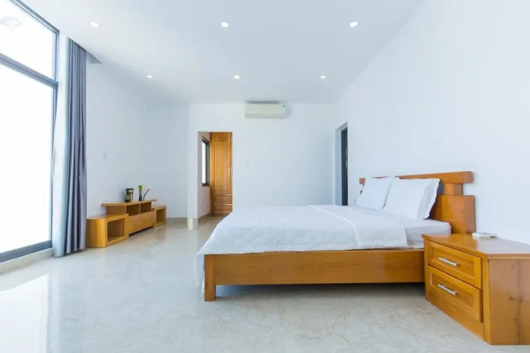 Villa Royal 2