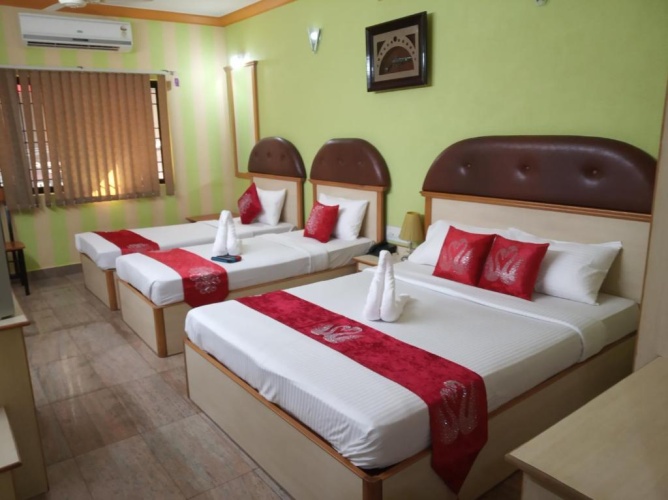Deluxe Family room with balcony