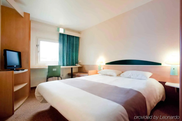 ibis Tours Sud