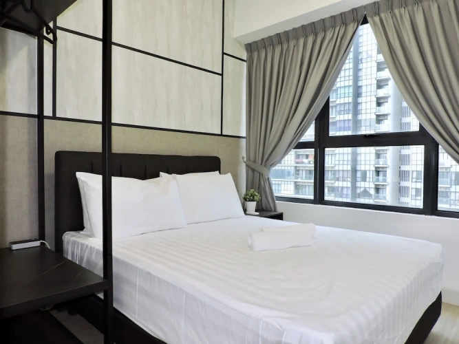 2 Bedrooms Apartment