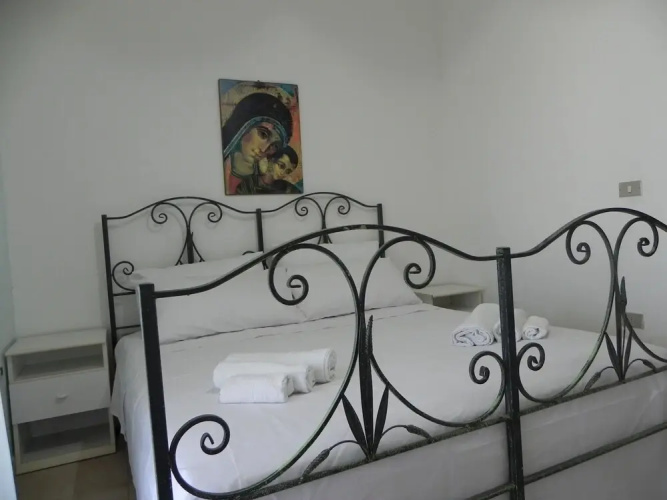 Villa 800 mt Spiaggia San Teodoro Amb01