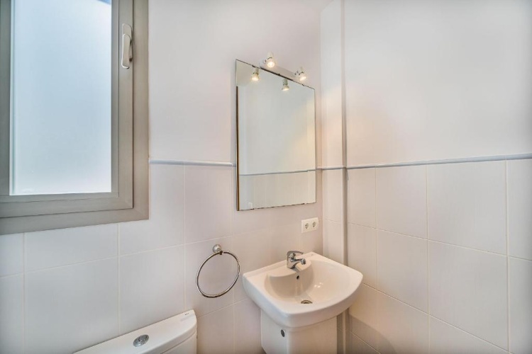3 Bedrooms Cottage