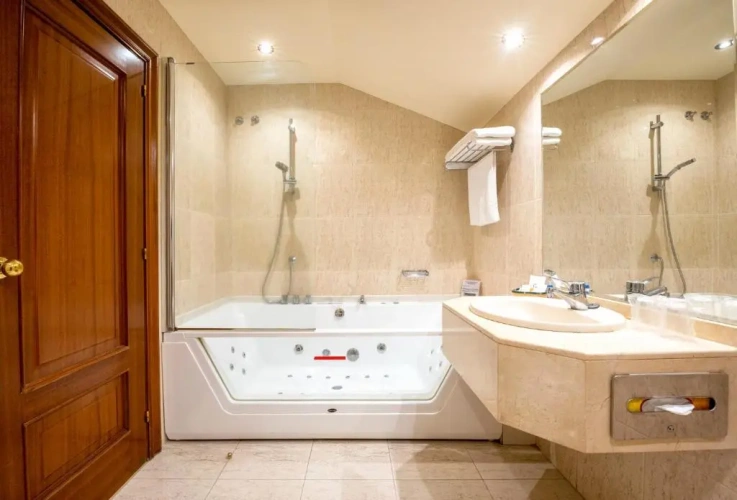 Standard Double room with view