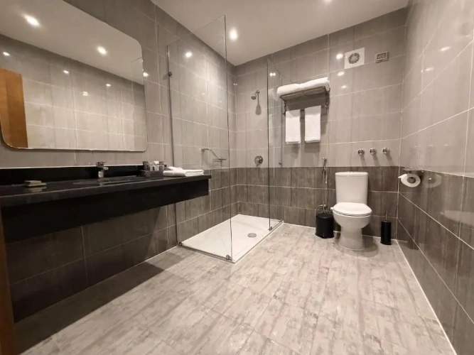 Deluxe Double Suite