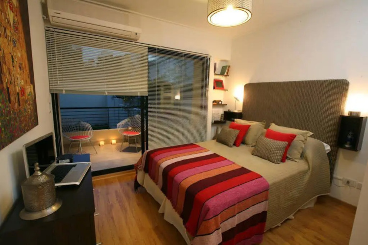 Silver Soho Suites
