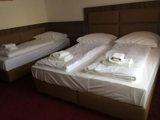 Motel 21