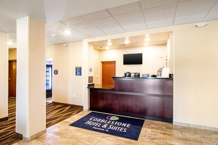 Cobblestone Hotel & Suites - Paxton