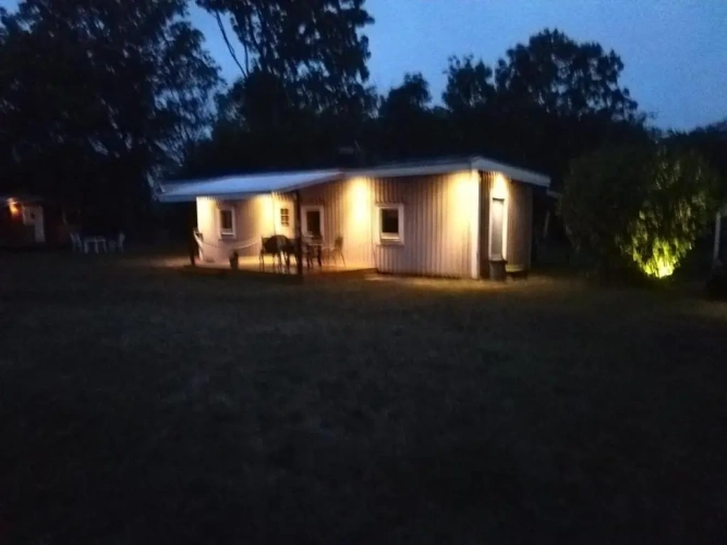 2 Bedrooms Bungalow