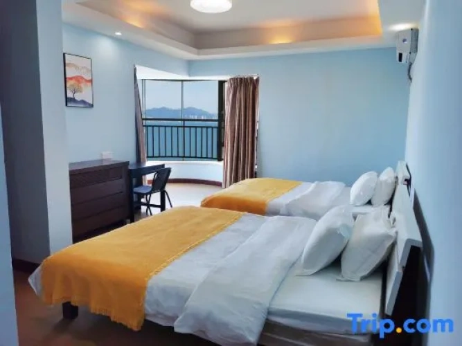 3 Bedrooms Grand Suite with balcony and with sea view
