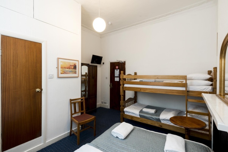 Quadruple room