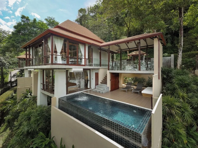 2 Bedrooms Premium Villa