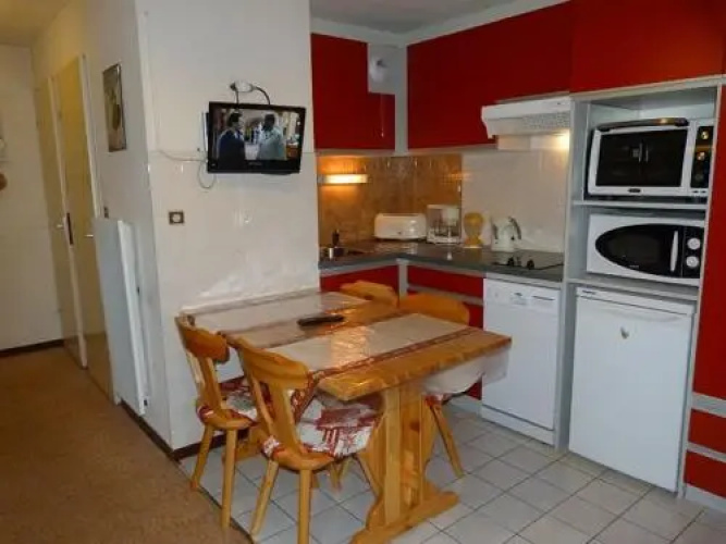 Apartment Ski soleil 83