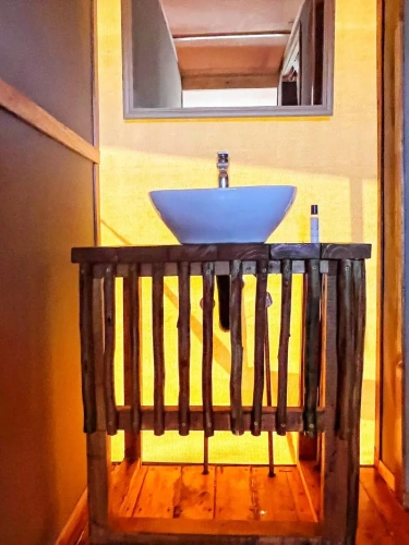 2 Bedrooms Suite with balcony