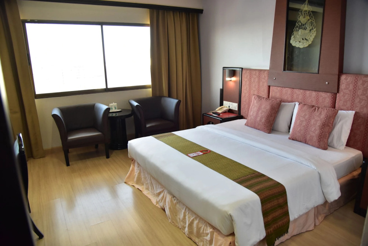 BP Grand Tower Hotel