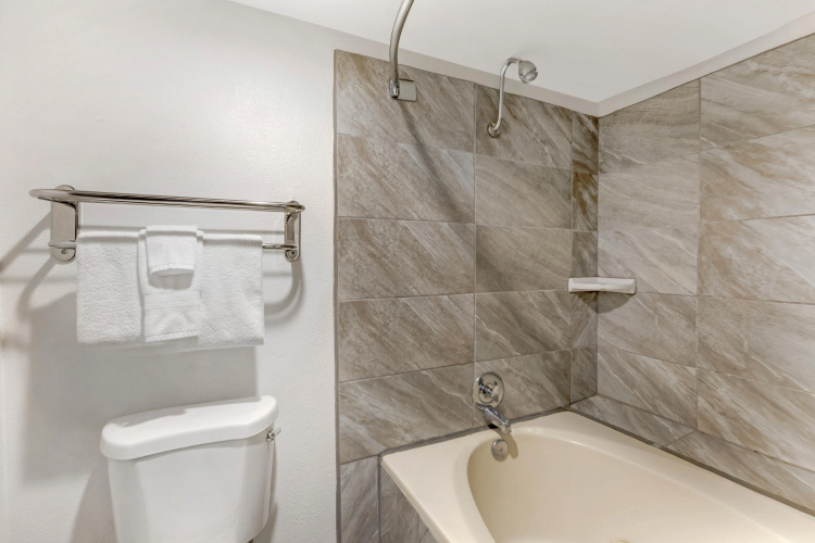 Best Western InnSuites Tucson Foothills Hotel & Suites photo 11