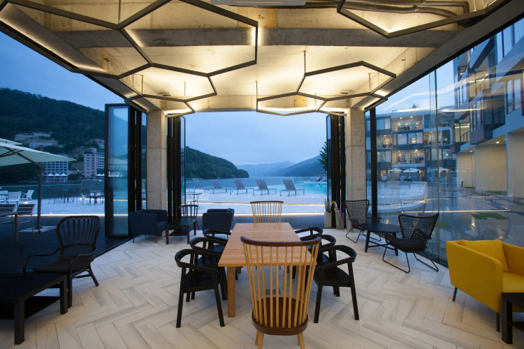 Casa 32 Resort