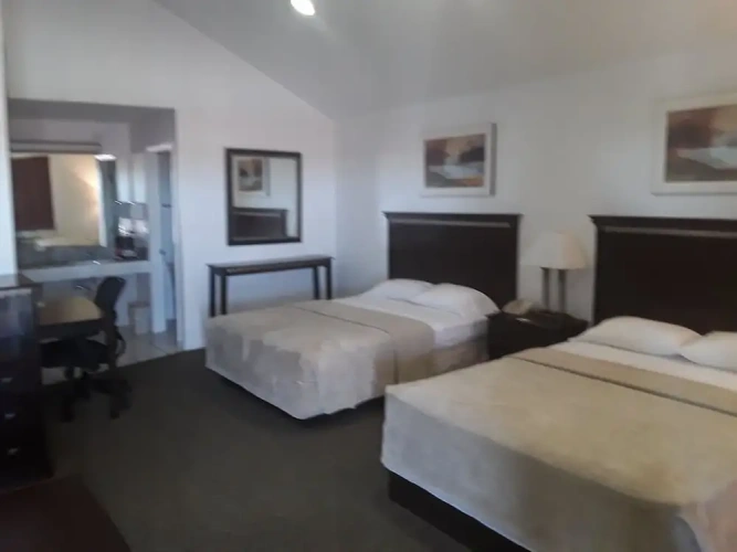 Quadruple Suite with balcony