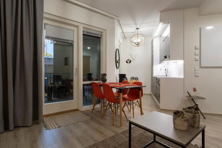 Tuomas´luxurious suites, Koivu