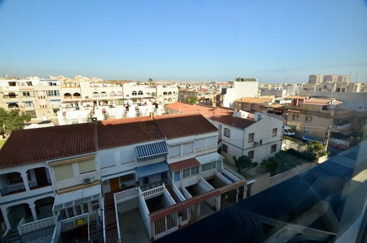 1 Bedroom Apartment with balcony