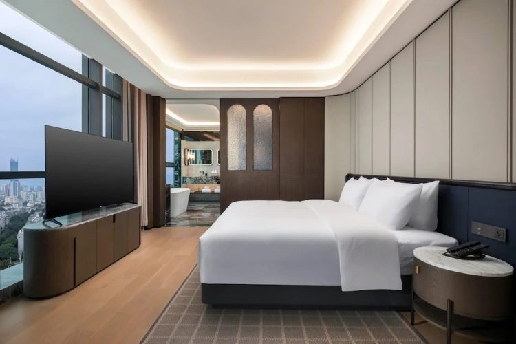 Deluxe Double Suite