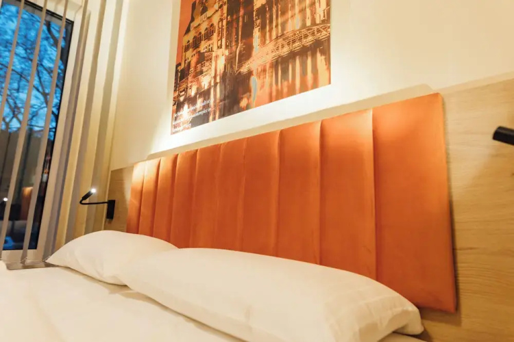 MYKY Hotel Boardinghouse