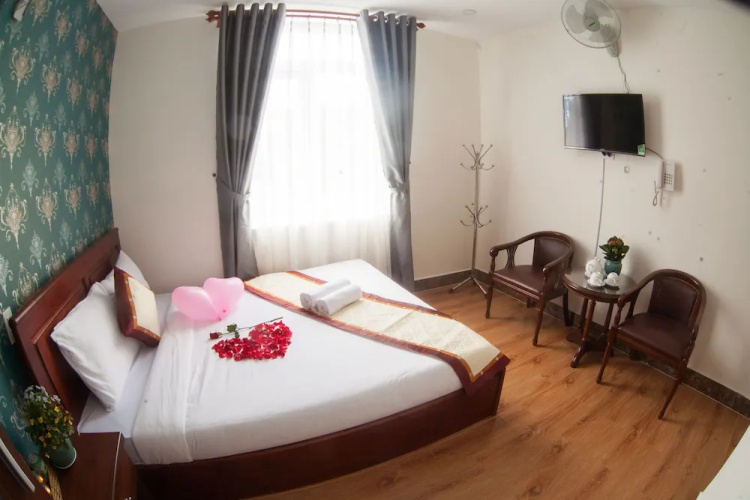 Lien Huong 2 Hotel