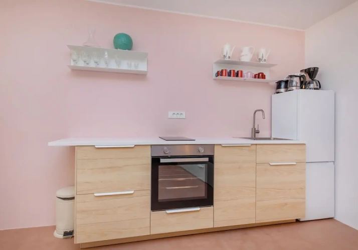 1 Bedroom Economy Apartment
