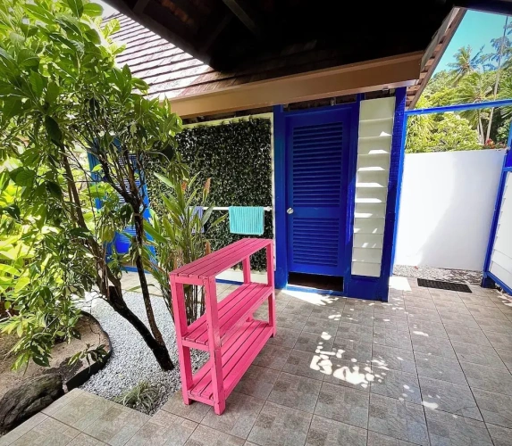 Family Villa with partial sea view