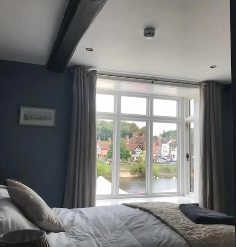 Standard Double room with river view