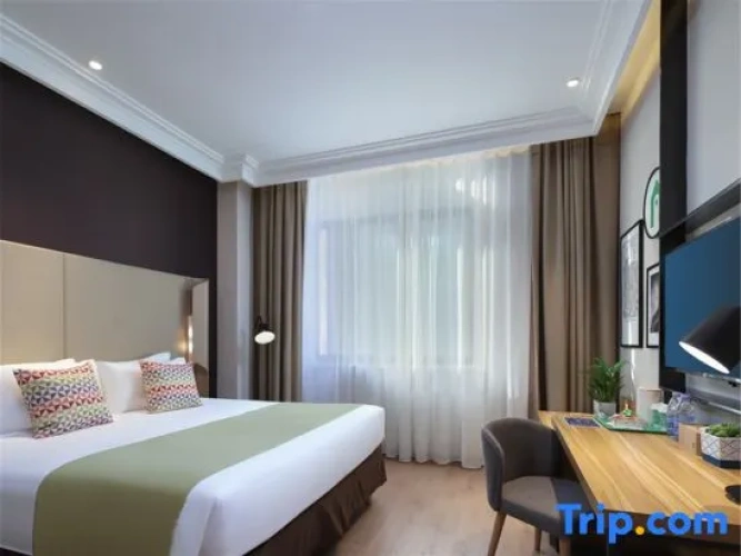Deluxe Double Suite