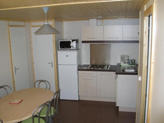 2 Bedrooms Chalet