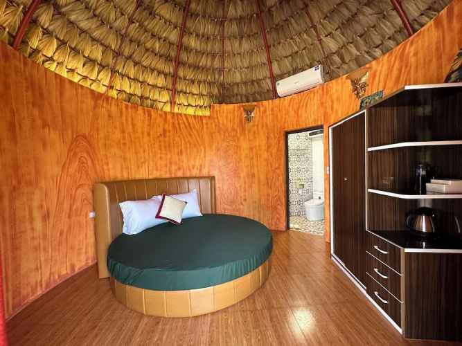 King Bavi Resort