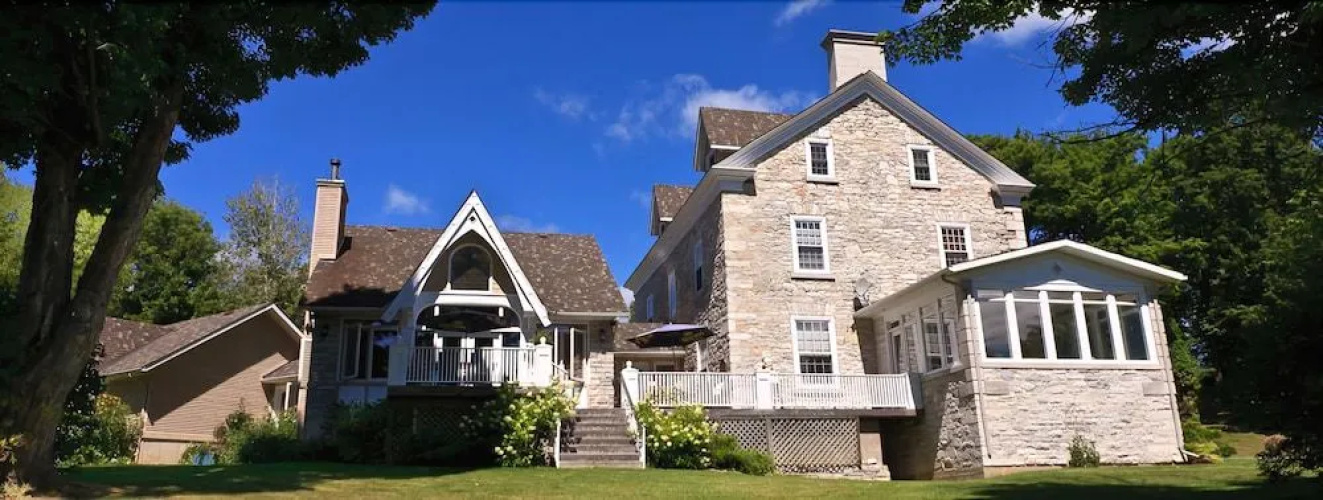 Clyde Hall Bed And Breakfast - Ottawa