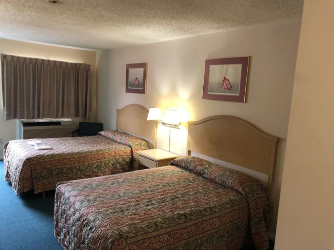 Red Maple Inn