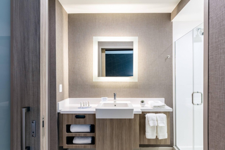 Quadruple Suite