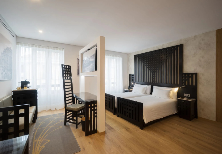ICON Casona 1900 by Petit Palace