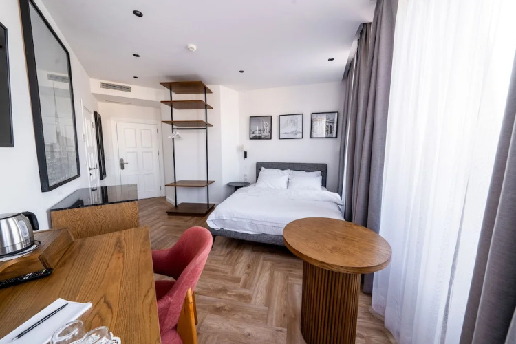 Kent Hotel Domenig