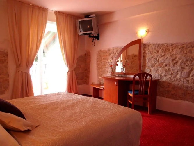 Comfort Double room with balcony and with view