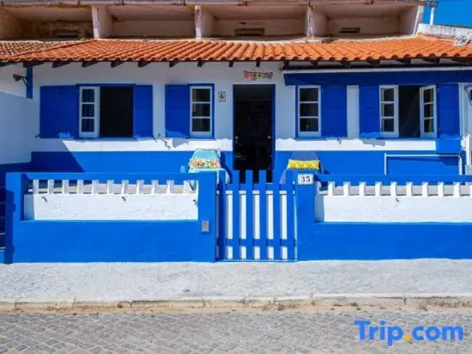 House beach in Lizandro