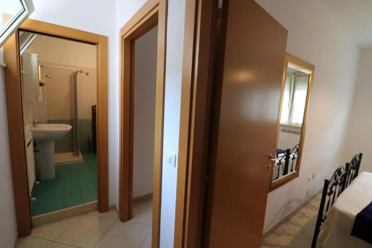 Casa vacanze Chiara in centro, 5/6 persone