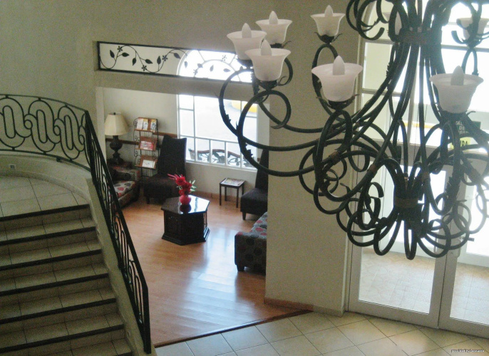Bazarell Inn Hotel