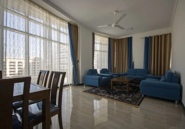 Home Station Hotel