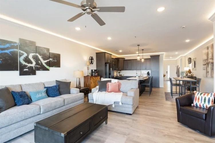 Waterview Retreat in Osage Beach With Public Dock and Community Pool