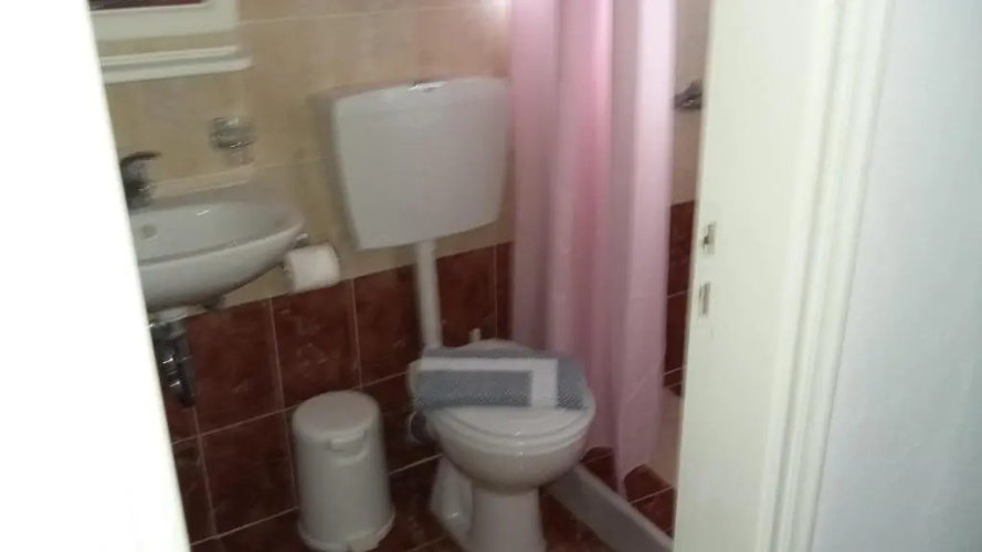 5bedroom villa in perissa beach
