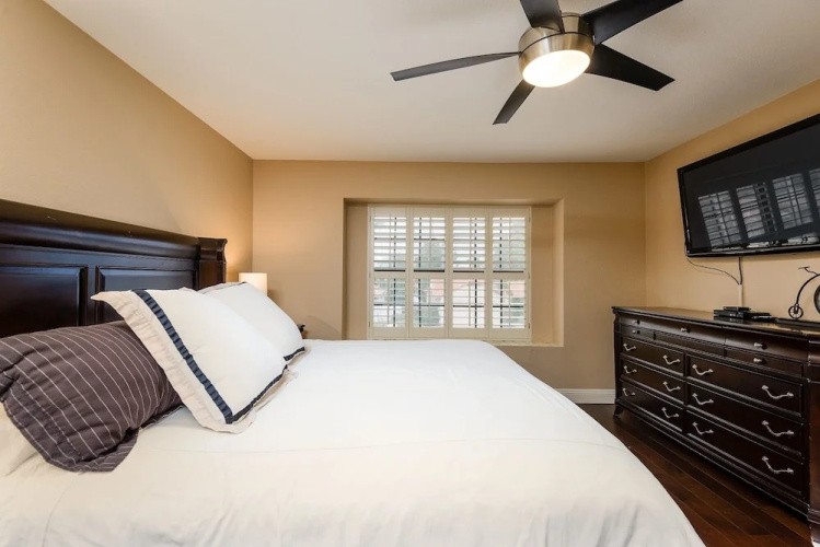 Casa Kierland 4 Bedroom Home by RedAwning